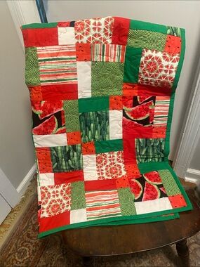 Gorgeous Hand Crafted Quilt In Brand New Condition